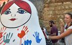 Antalya'daki dev matruşkaya Ruslardan yoğun ilgi