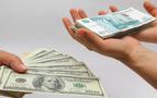 Dolar, ruble karşısında zayıflıyor