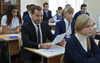 Zil çaldı, Medvedev sınıfları doldurdu