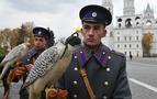 Gümrükte yakalanan kaçak şahinler Kremlin’e muhafız oldu