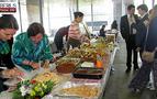 Türk-Rus Kültür Merkezi kimsesiz çocuklar için kermes düzenledi