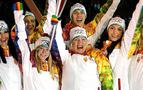 Olimpiyat meşalesini 34 çocuk sahibi anne taşıdı
