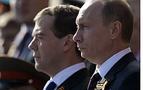 Putin 2012’de Kremlin’e dönüş sinyali verdi