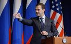 Medvedev: İyi çalışırsam 2012’de yeniden başkan olurum