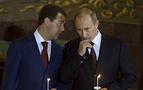Medvedev vatandaşla diyalog için bölgelerde Putin gibi bürolar kuruyor