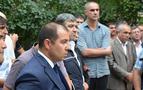 Moskova’da 500 gönüllü Azeri, Karabağ'da savaşmak için elçiliğe başvurdu