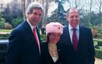Kerry’nin patatesine Lavrov’dan pembe kulak şapkalı karşılık