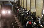 Moskova metrosunda kaza meydana geldi