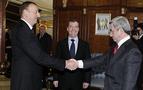 Azeri ve Ermeni liderler Yukarı Karabağ için bir araya geliyor