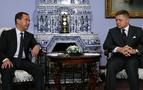 Medvedev: Türk Akımı ile ilgili yasal düzenlemeye ihtiyaç var