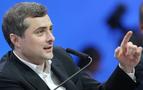 Putin fırçaladı, Medvedev’in yardımcısı Surkov istifa etti