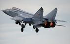 Rus savaş uçaklarından Türk ve Amerikan gemilerine yakın takip