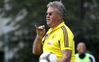 Hiddink Anji’den istifa etti