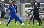 Antrenmanda sakatlanan Hiddink hastaneye kaldırıldı