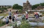 Rusya'da okullar tatil oldu, Antalya'da oteller doldu