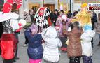 Moskova’nın merkezinde “kışa veda” Maslenitsa coşkusu
