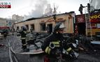 Moskova’da iki restoran yanarken tüp patladı, dehşet anları kameraya yansıdı