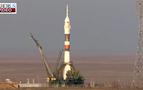 Rus, Amerikan ve İngiliz astronotları taşıyan SOYUZ-19 M fırlatıldı