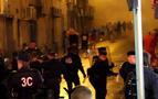Rus ve İngiliz taraftarlar birbirine girdi - VİDEO