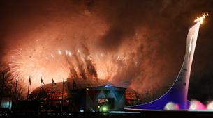 Soçi meşalesi Paralimpik Olimpiyatları için tekrar yakıldı