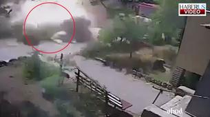 Ukrayna’da top mermisinin düşmesi güvenlik kamerasına yansıdı