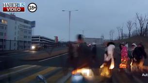 Rusya'da korkunç kaza: Yaya geçidinden geçen 8 kişiyi birden ezdi