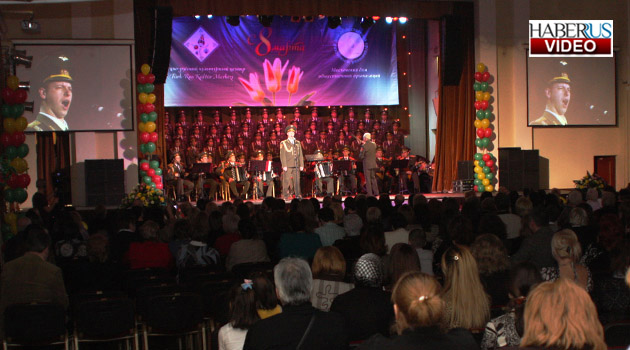 Kızıl Ordu’dan kadınlara özel mehterli konser - ÖZEL