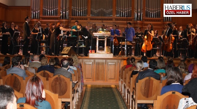 Hacettepe Orkestrası’ndan Moskova’da muhteşem konser