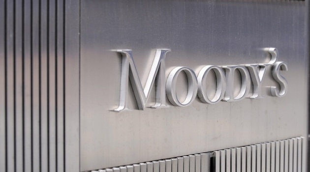 Moody’s Rusya’nın notunu düşürdü
