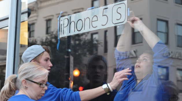 iPhone 5S’in Rusya fiyatı belli oldu