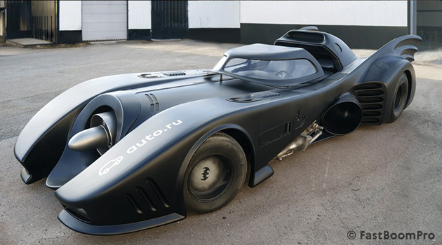 Batman’in arabası Batmobile Rusya’da satışa çıktı