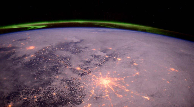 Amerikan astronot uzaydan Moskova’nın gece fotoğrafını çekti