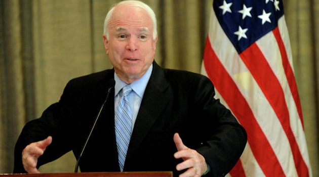 McCain, Twitter’dan Putin’i “Arap Baharı” ile uyardı 