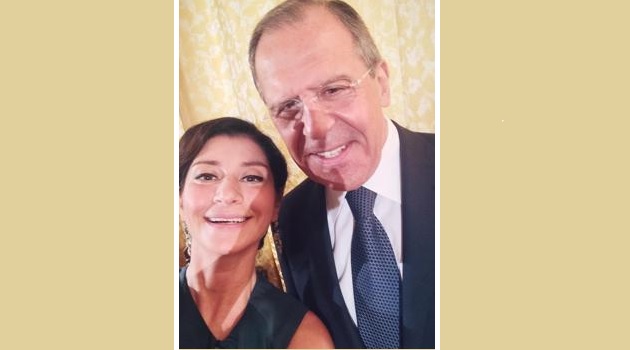 Bu da Lavrov’un selfiesi