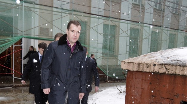 Medvedev’den alternatif füze kalkanı talebi