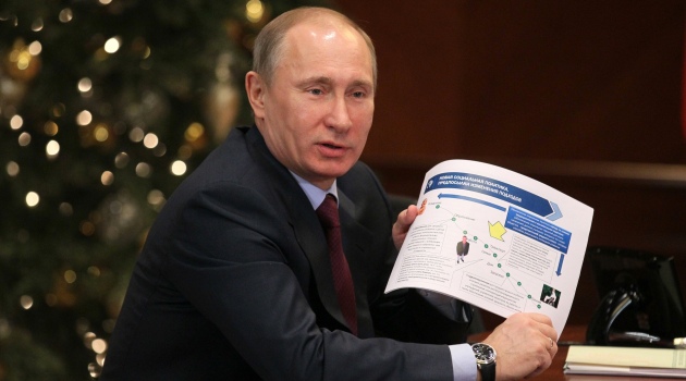 Destek mitingine katılım Putin’i şaşırttı, cezayı cebinden ödeyecek