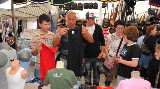 Rus turistler uzun vadede Antalya'dan vazgeçmez