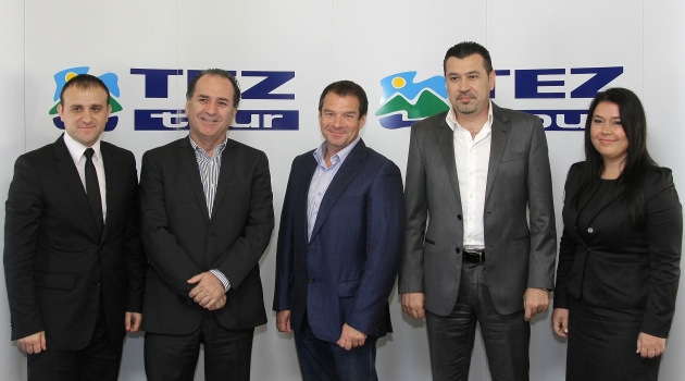 Tez Tour: Dolar değerlendi, Rus turist sayısı yüzde 10 düşer