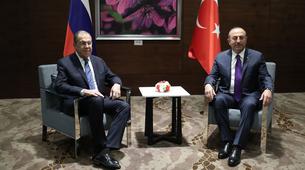 Lavrov: Türkiye ile Resmi pasaport ve tır şoförlerine yönelik vizenin kaldırılması sorununu çözeceğiz